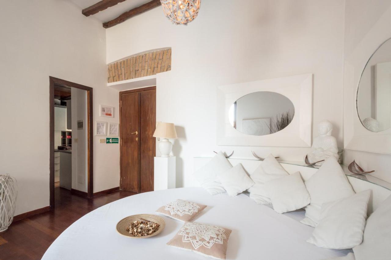 Ghetto Campo Dei Fiori Luxury White Rooms Rome Exterior photo