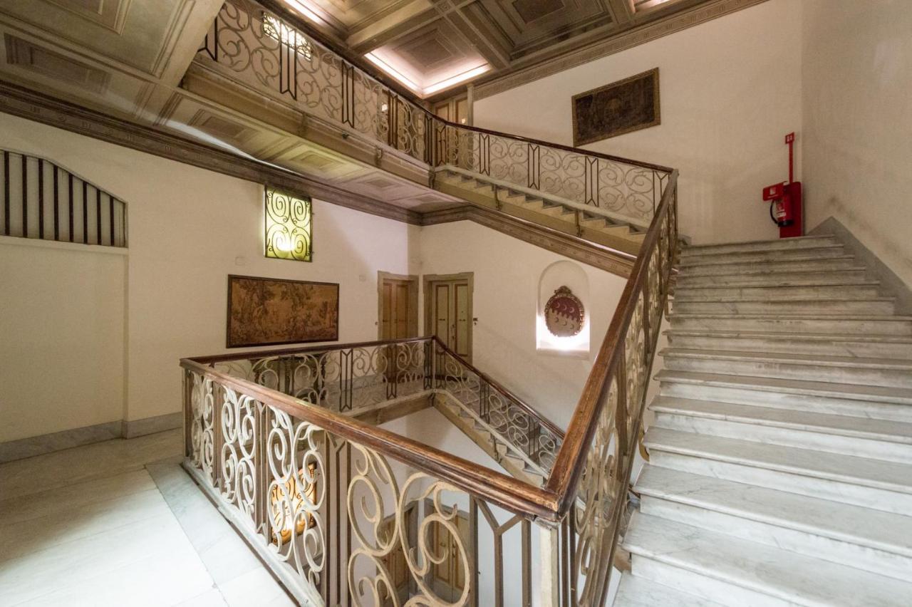 Ghetto Campo Dei Fiori Luxury White Rooms Rome Exterior photo