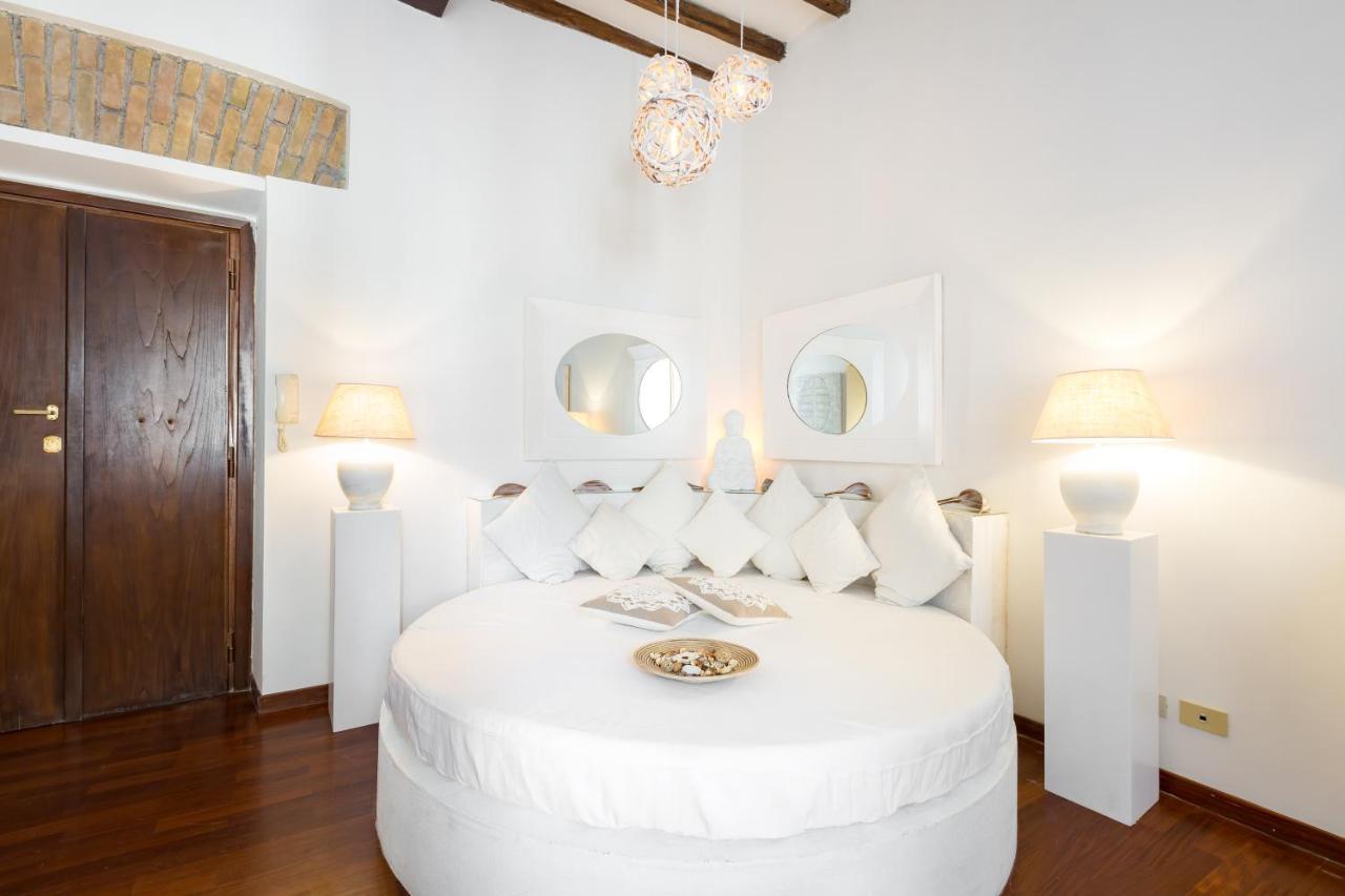 Ghetto Campo Dei Fiori Luxury White Rooms Rome Exterior photo