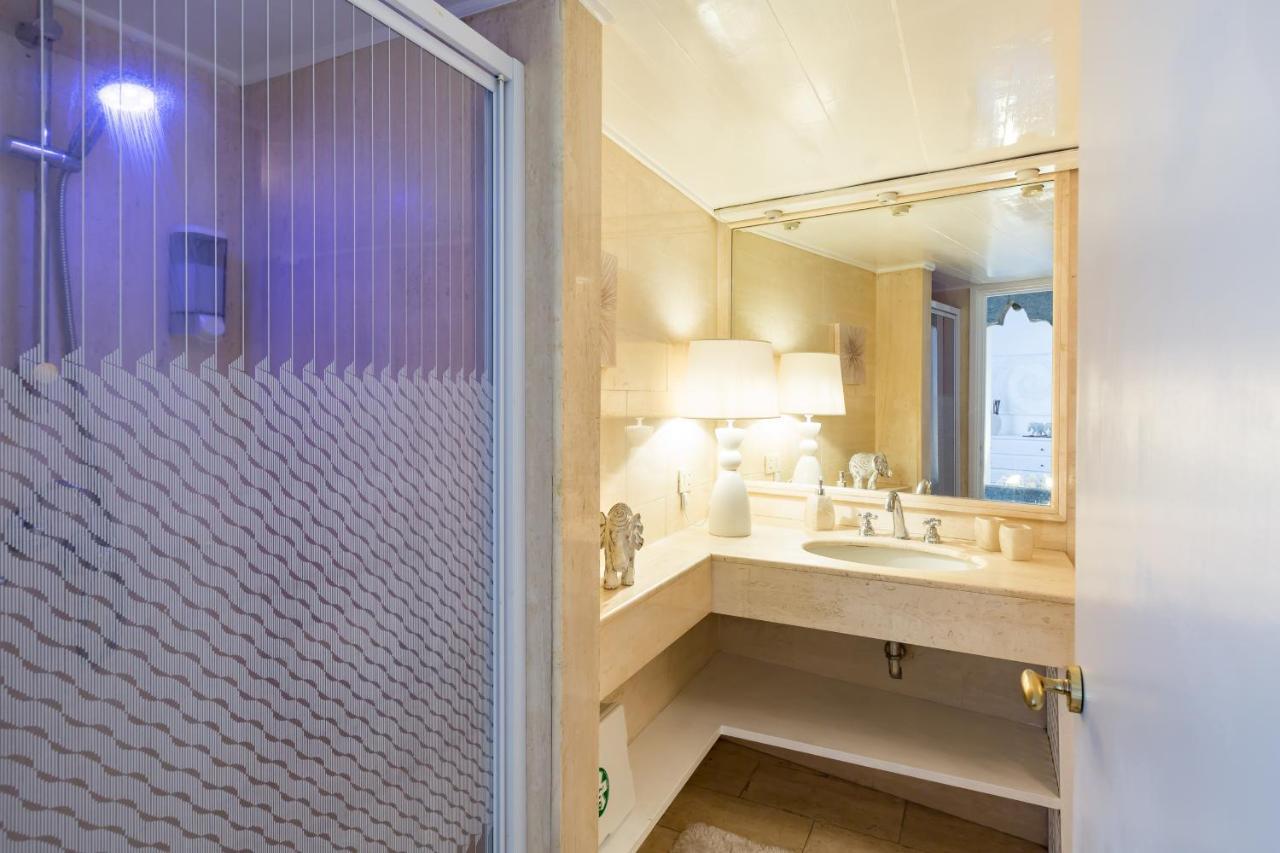 Ghetto Campo Dei Fiori Luxury White Rooms Rome Exterior photo