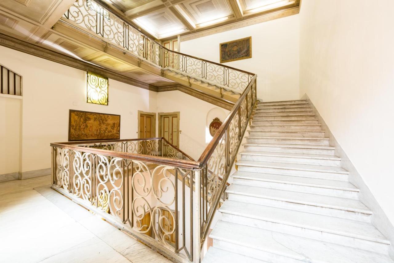 Ghetto Campo Dei Fiori Luxury White Rooms Rome Exterior photo